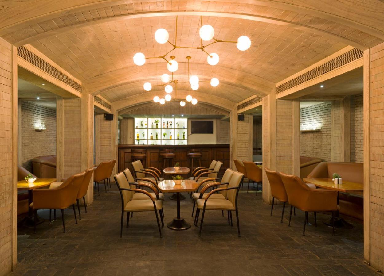 Hotel Crystal Palace Meerut Ngoại thất bức ảnh