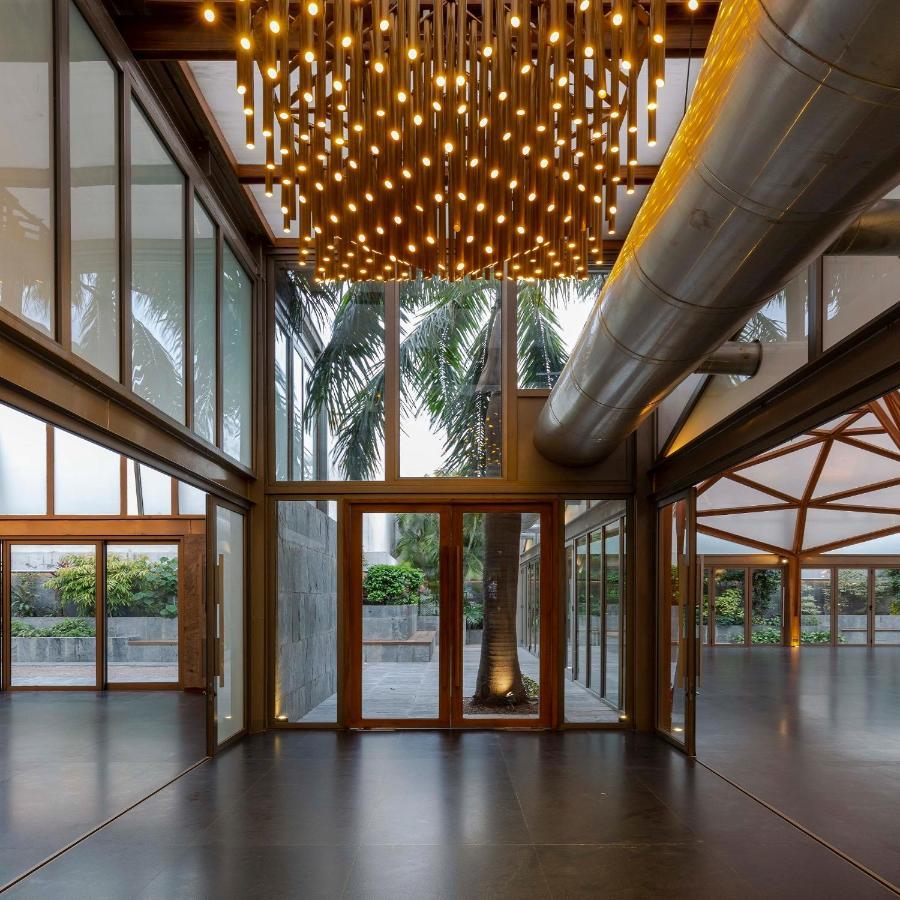 Hotel Crystal Palace Meerut Ngoại thất bức ảnh