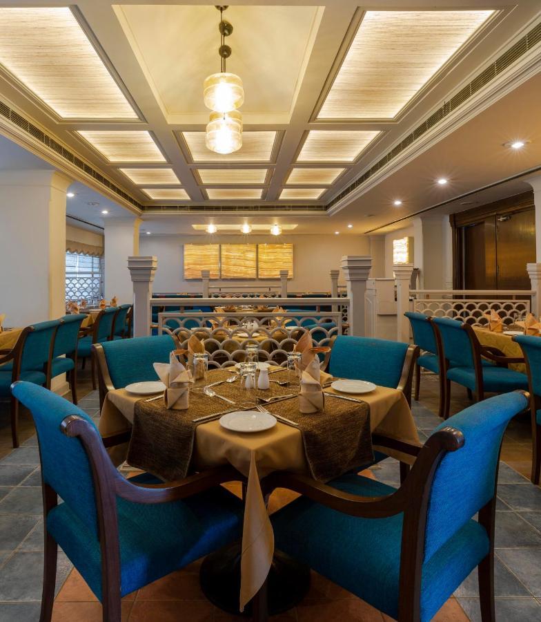 Hotel Crystal Palace Meerut Ngoại thất bức ảnh