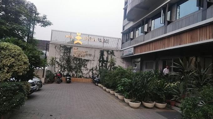 Hotel Crystal Palace Meerut Ngoại thất bức ảnh