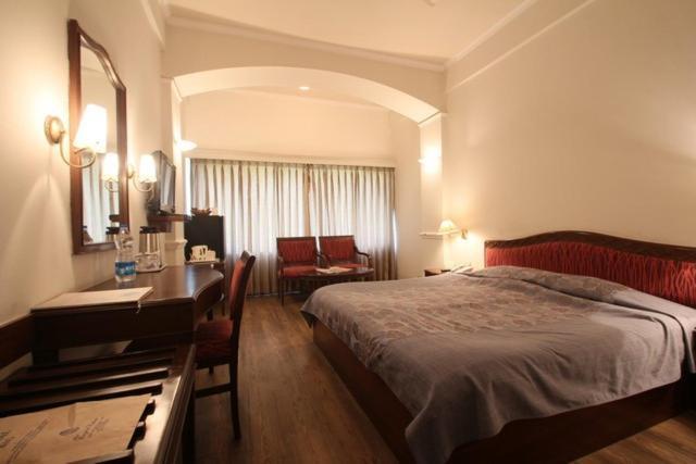 Hotel Crystal Palace Meerut Ngoại thất bức ảnh